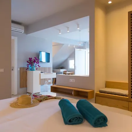 Gnm Panoramic View Island House