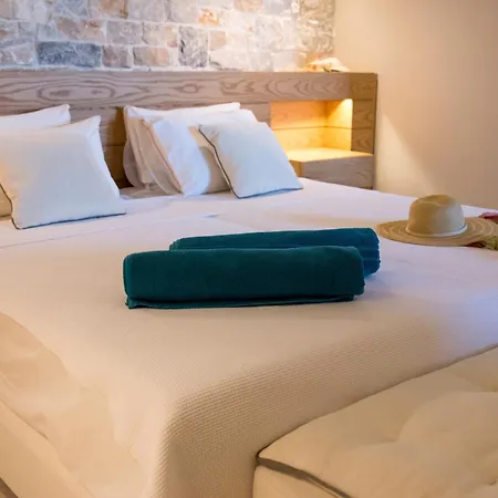 Gnm Panoramic View Island House Апартаменты