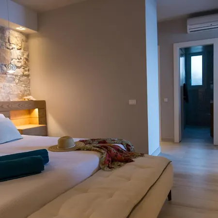 Gnm Panoramic View Island House Апартаменты