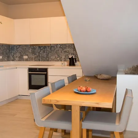 Апартаменты Gnm Panoramic View Island House