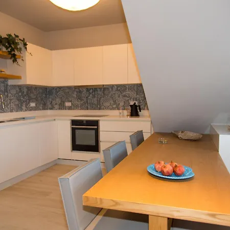 Gnm Panoramic View Island House